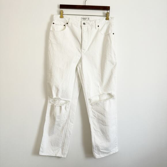 ABERCROMBIE The 90s Straight Ultra High Rise Destroyed Jeans White 34 Short - Picture 4 of 12